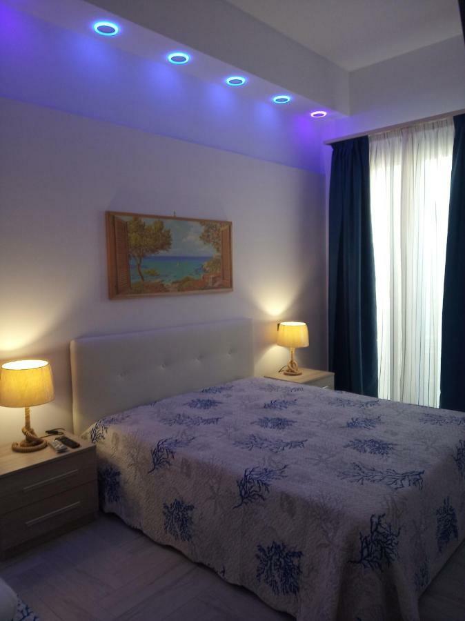 טורה לפילו Acquazzurra Affittacamere מראה חיצוני תמונה